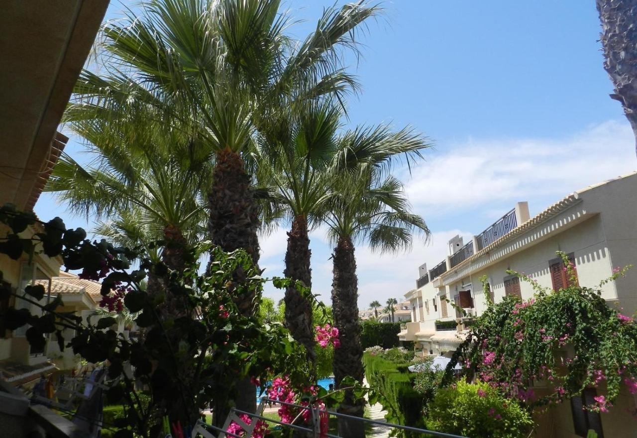Apartamento Playa flamenca Exterior foto