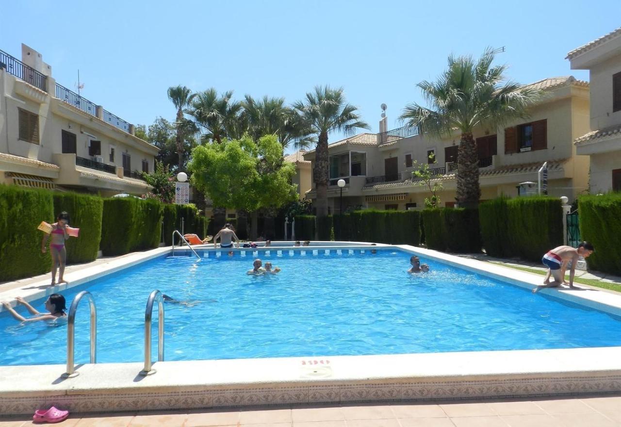 Apartamento Playa flamenca Exterior foto