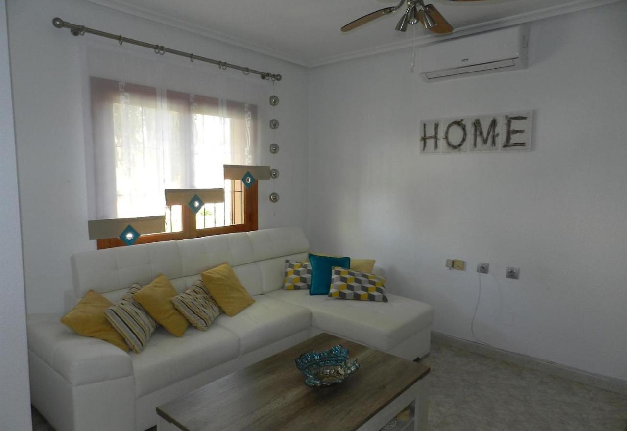 Apartamento Playa flamenca Exterior foto